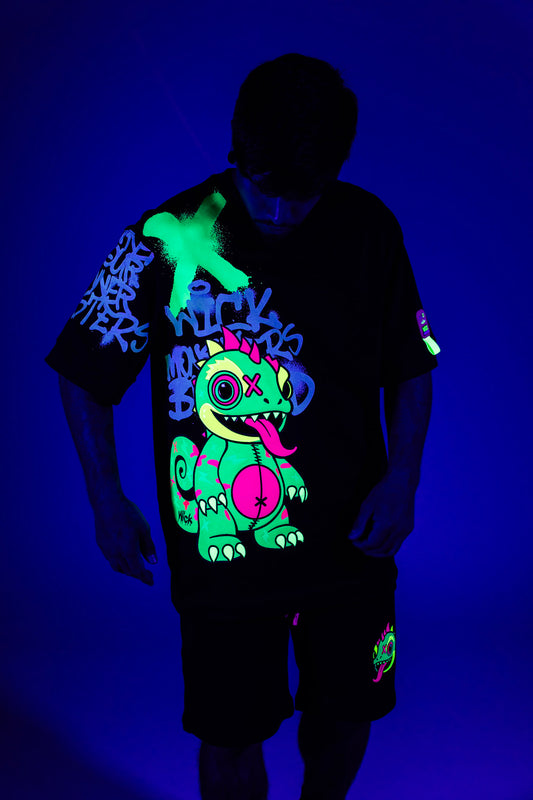 Chameleon T-shirt Spray Black