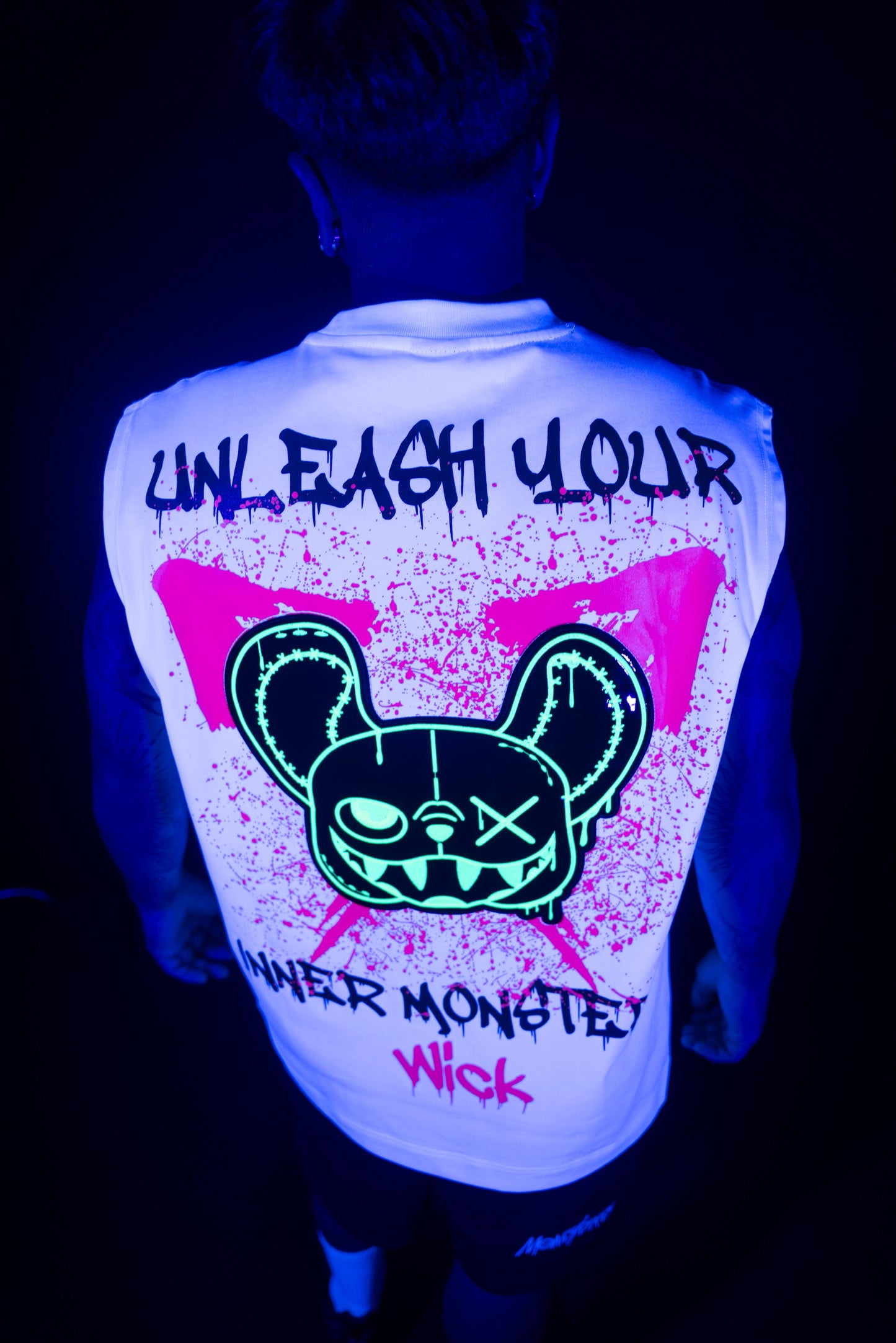 OVERSIZED NR TANK TOP EXPLOSION WHITE