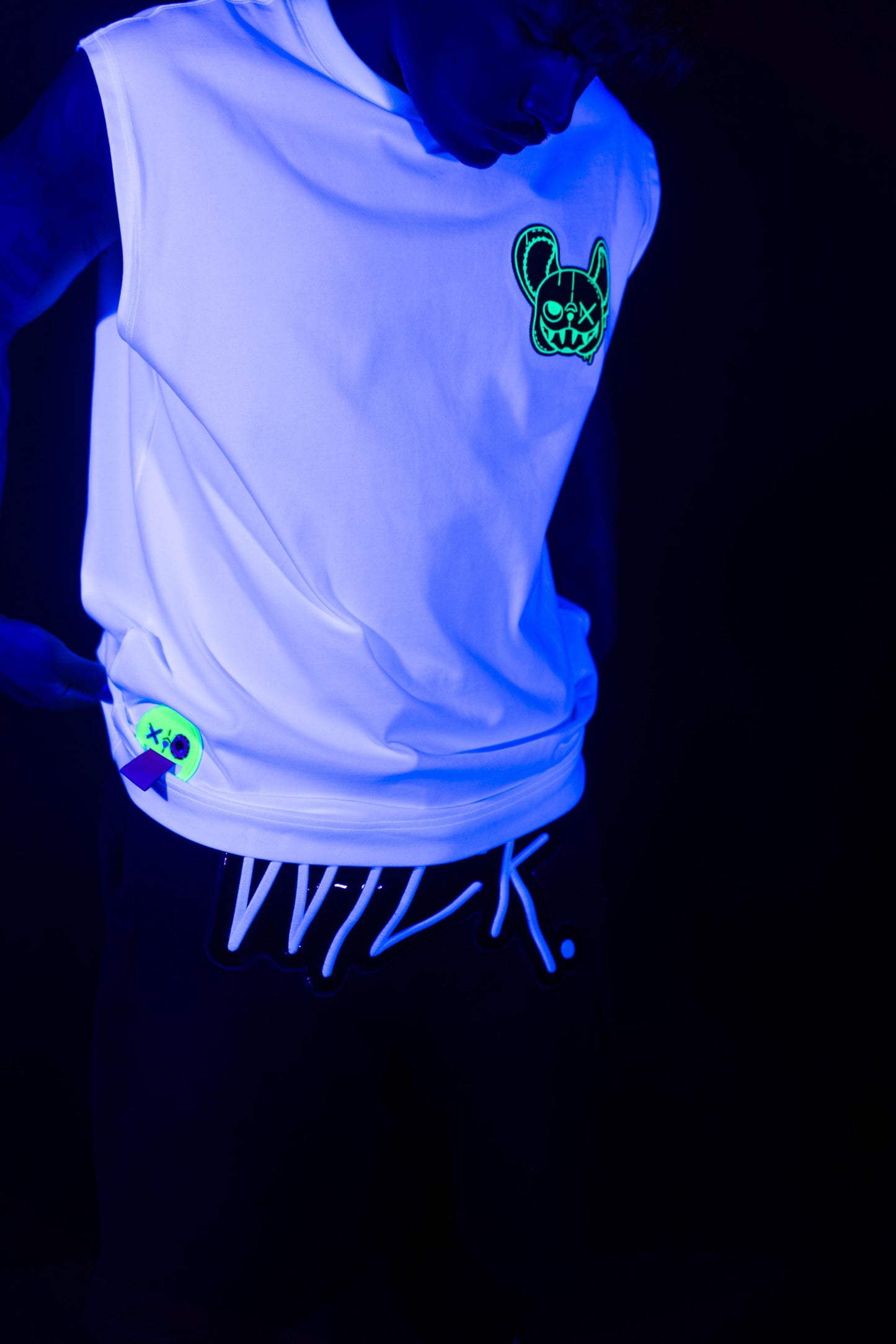 OVERSIZED NR TANK TOP EXPLOSION WHITE