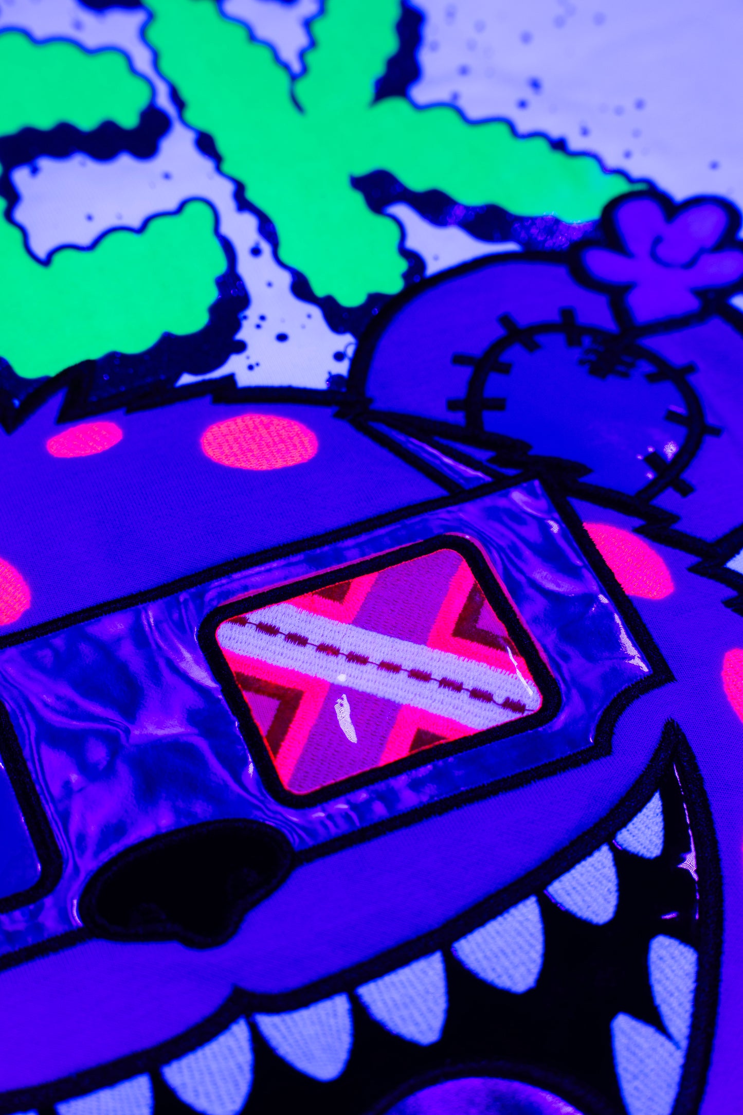 OVERSIZED 3D GLASS WHITE