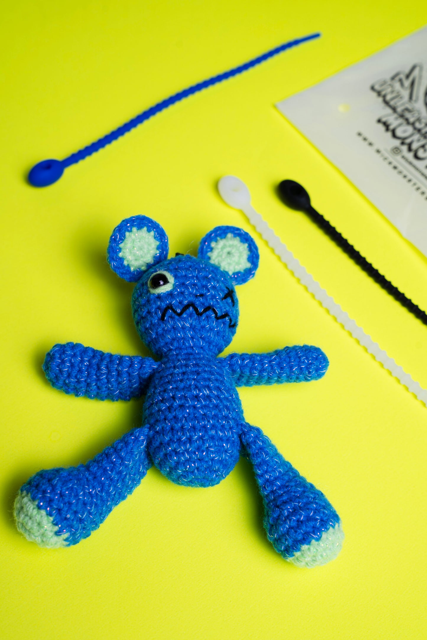 AMIGURUMI CROCHET FUN BLUE SILICONE STRAP