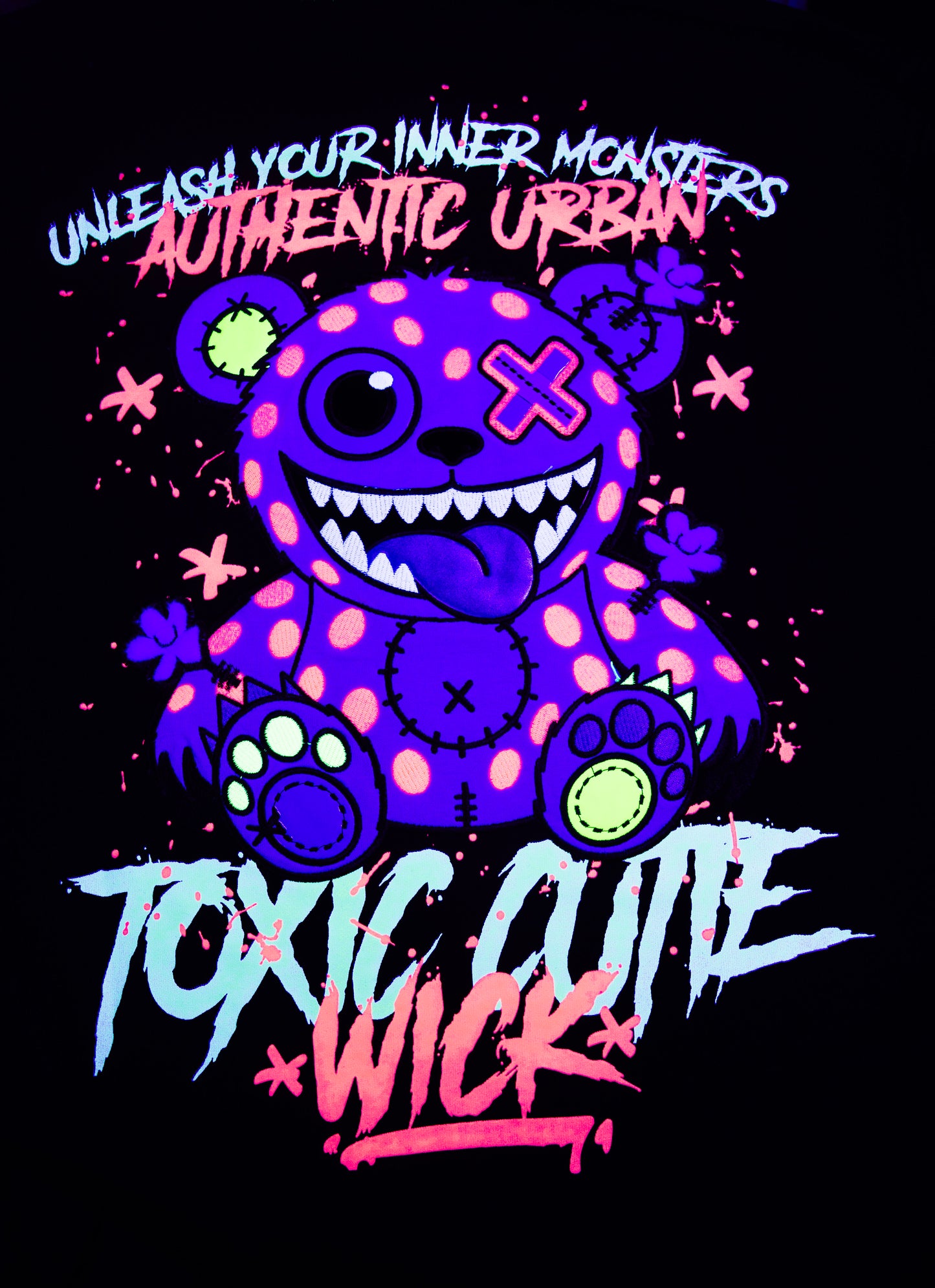 T-SHIRT OVERSIZED TOXIC BLACK