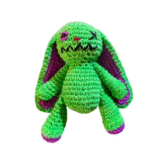 MONSTERS AMIGURUMI CROCHET GREEN