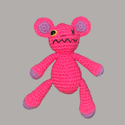 MONSTERS AMIGURUMI CROCHET PINK