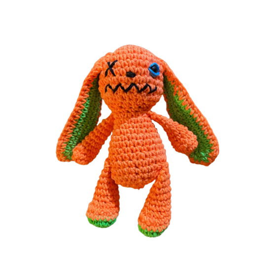 MONSTERS AMIGURUMI CROCHET ORANGE