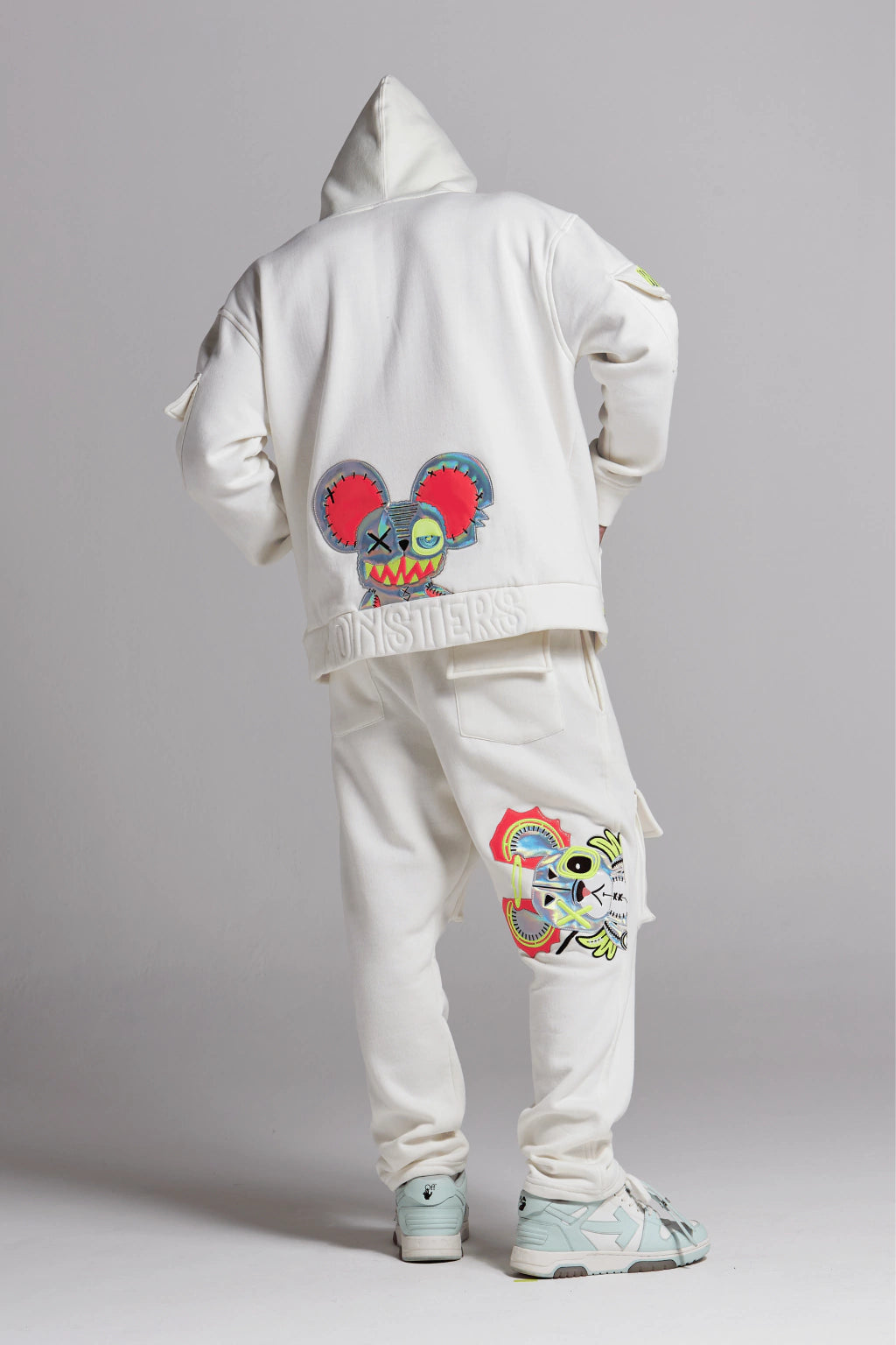 NEON ROYALTY CARGO SWEATPANTS WHITE