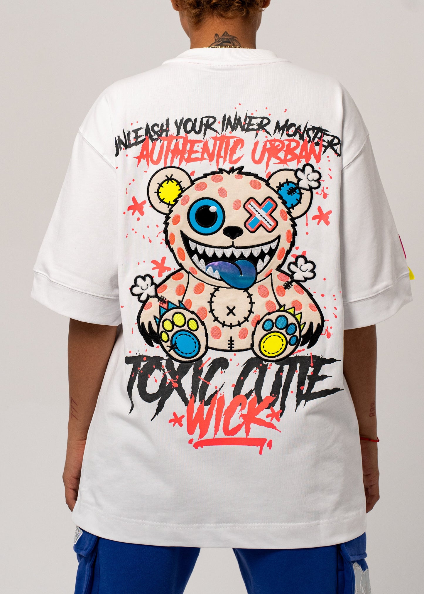 T-SHIRT OVERSIZED TOXIC WHITE