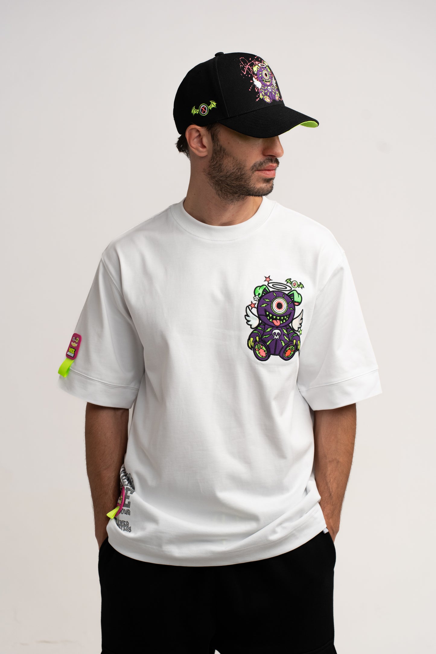 T-SHIRT OVERSIZED WARLOCK WHITE