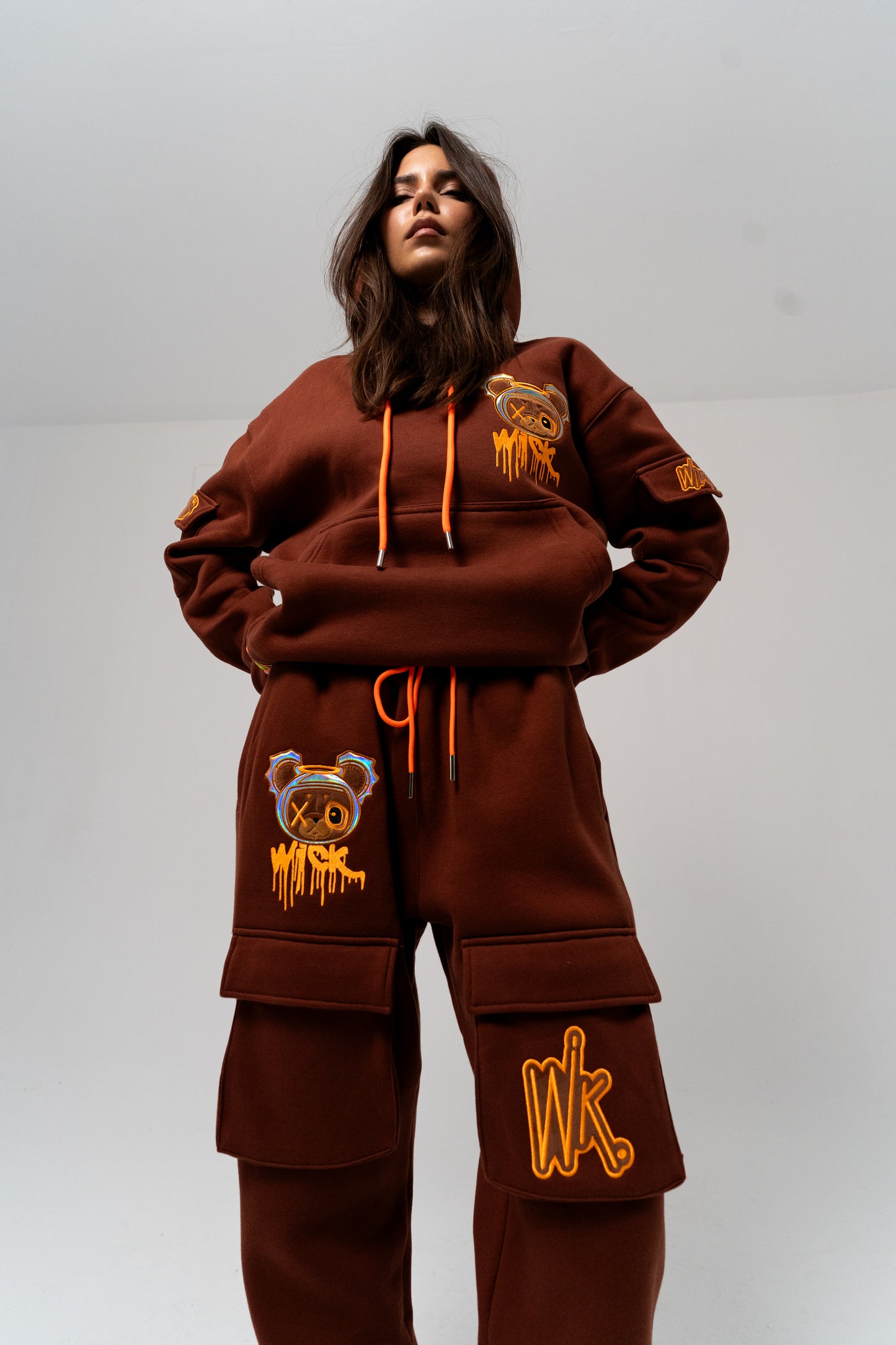 SPACE BROWN SWEATPANT