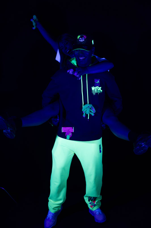 GREEN SPACE HOODIE MOSS GREEN