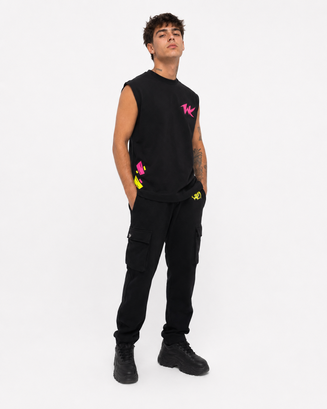 SIGNATURE TANK TOP BLACK