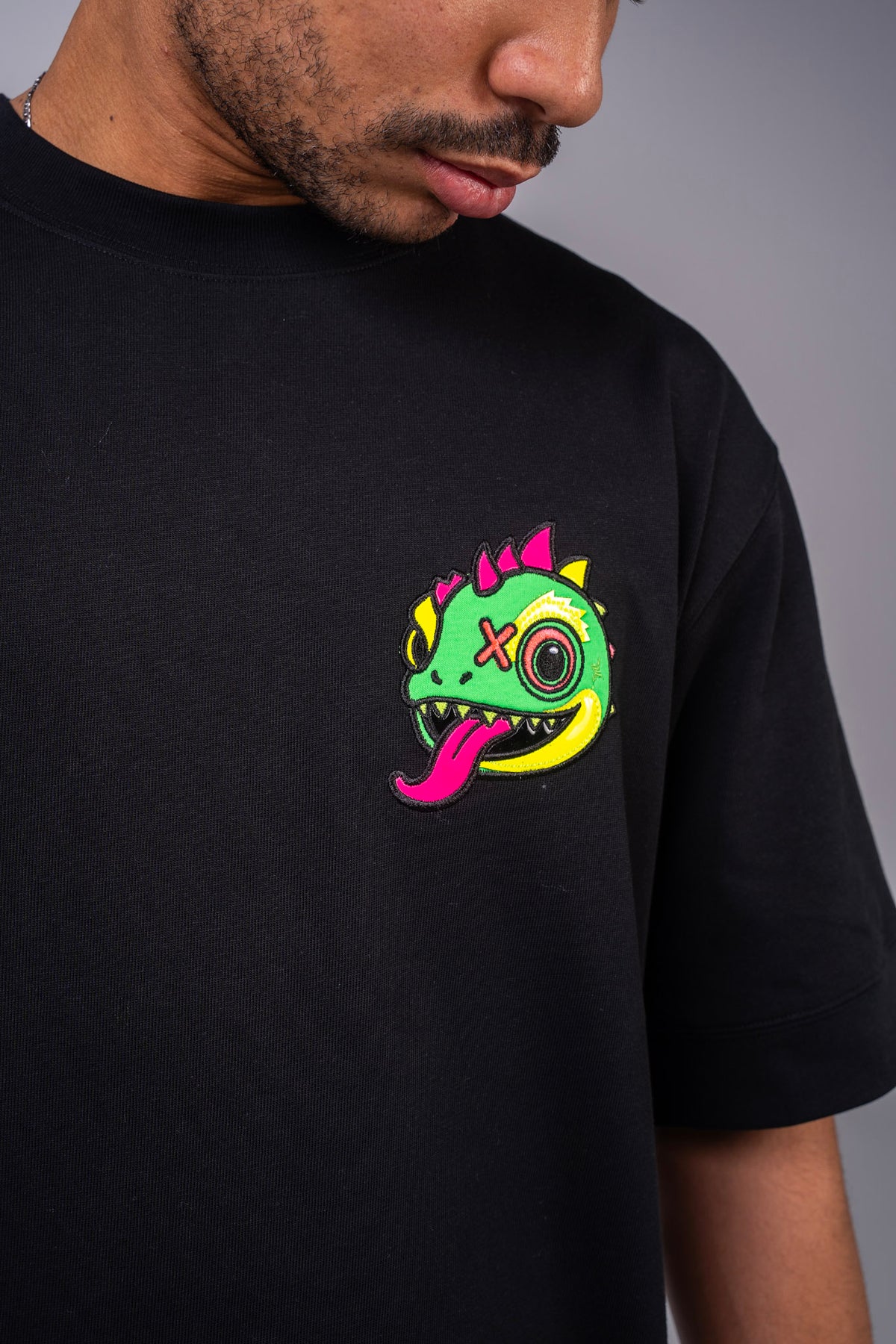 CHAMELEON HEAD T-SHIRT BLACK