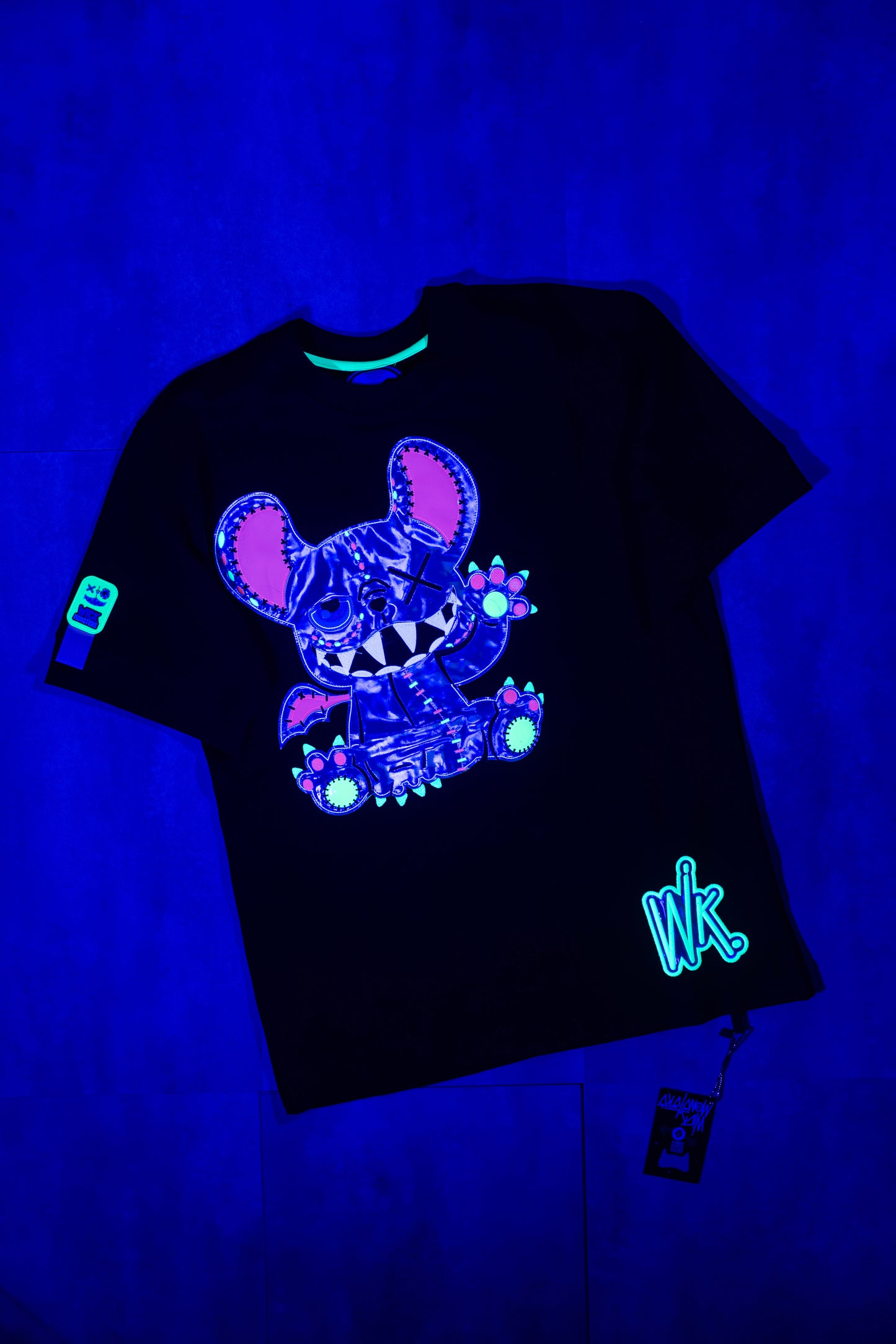 Neon Royal T-shirt Black