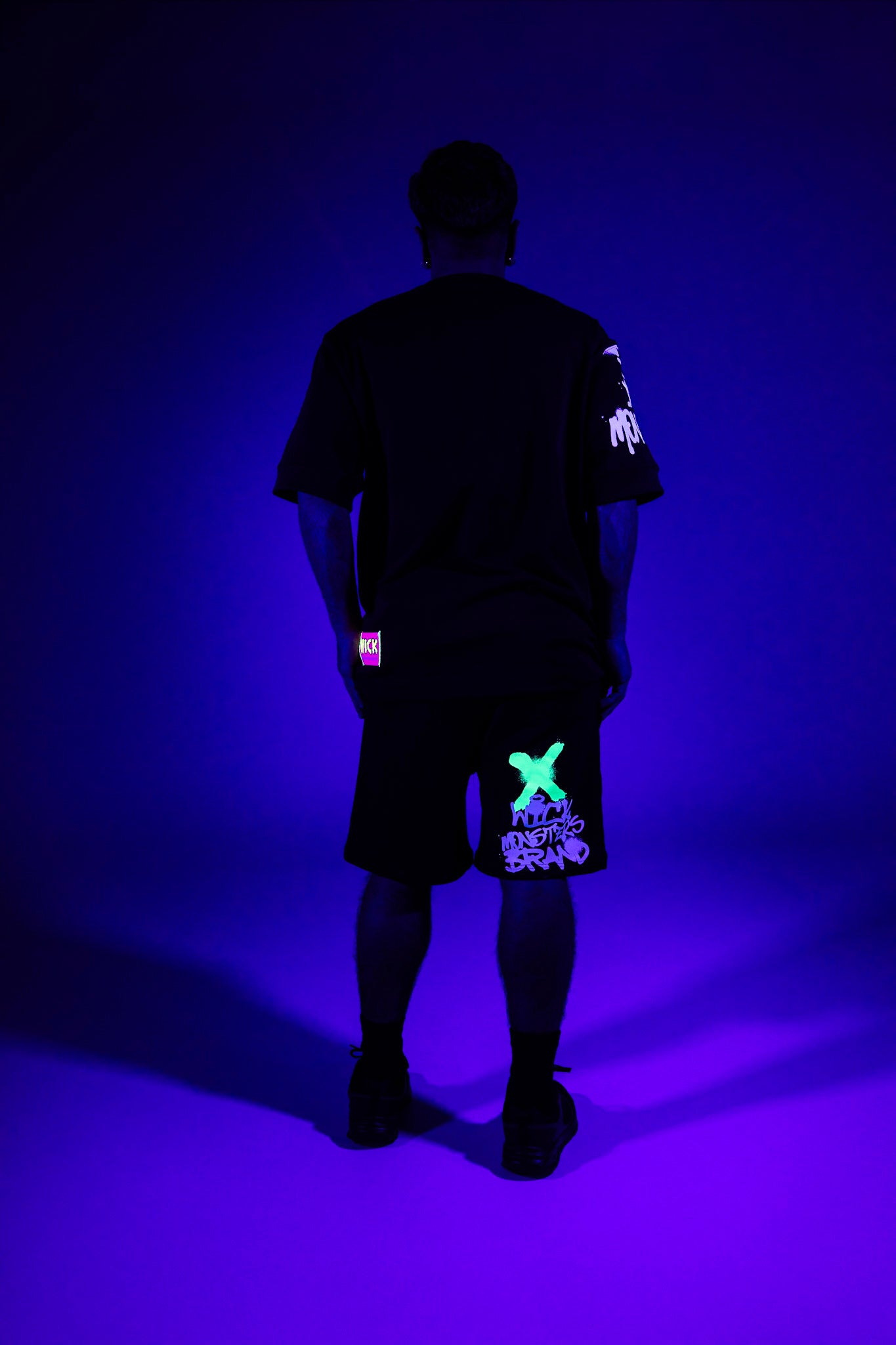 Chameleon T-shirt Spray Black