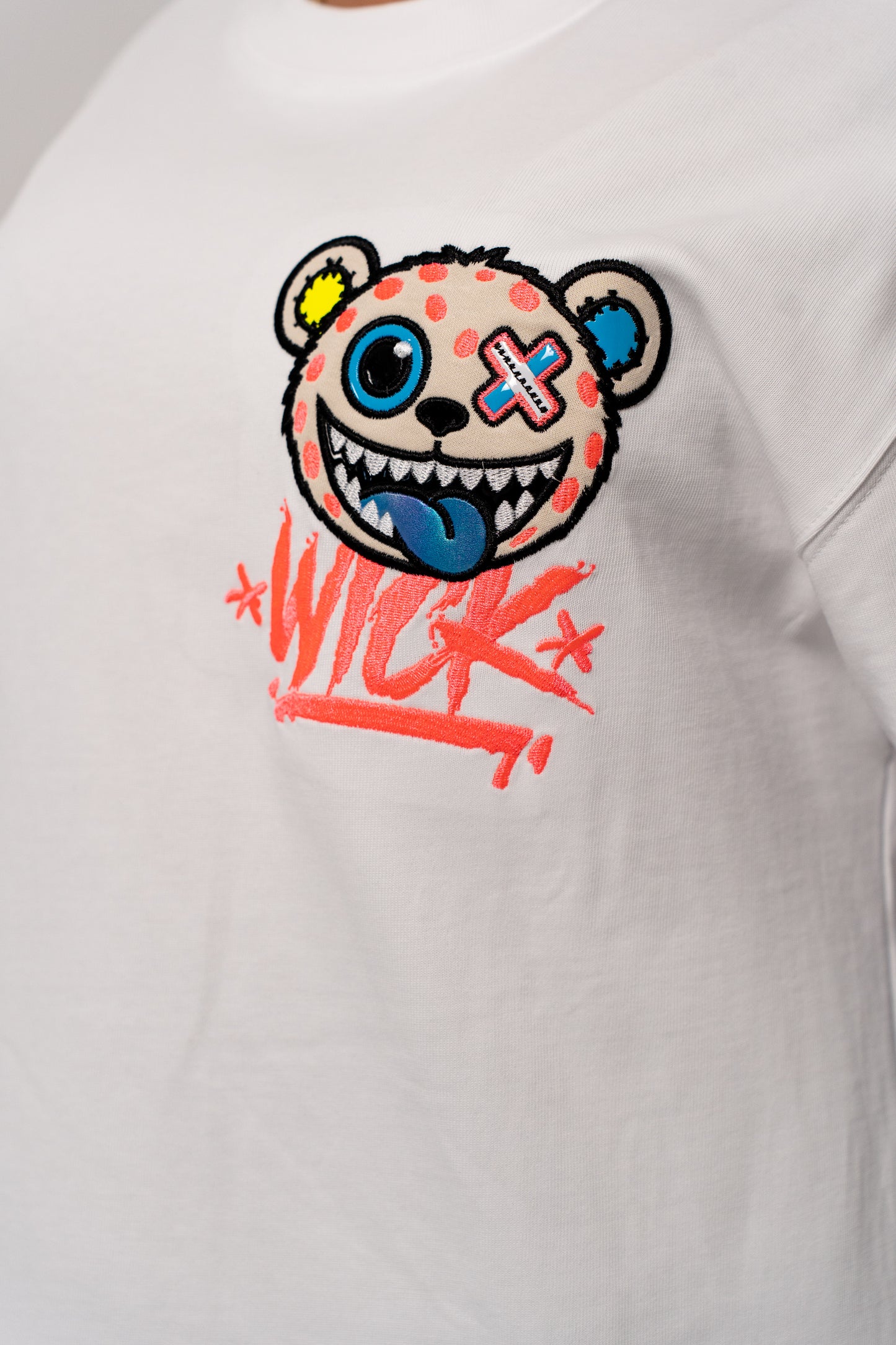 T-SHIRT OVERSIZED TOXIC WHITE