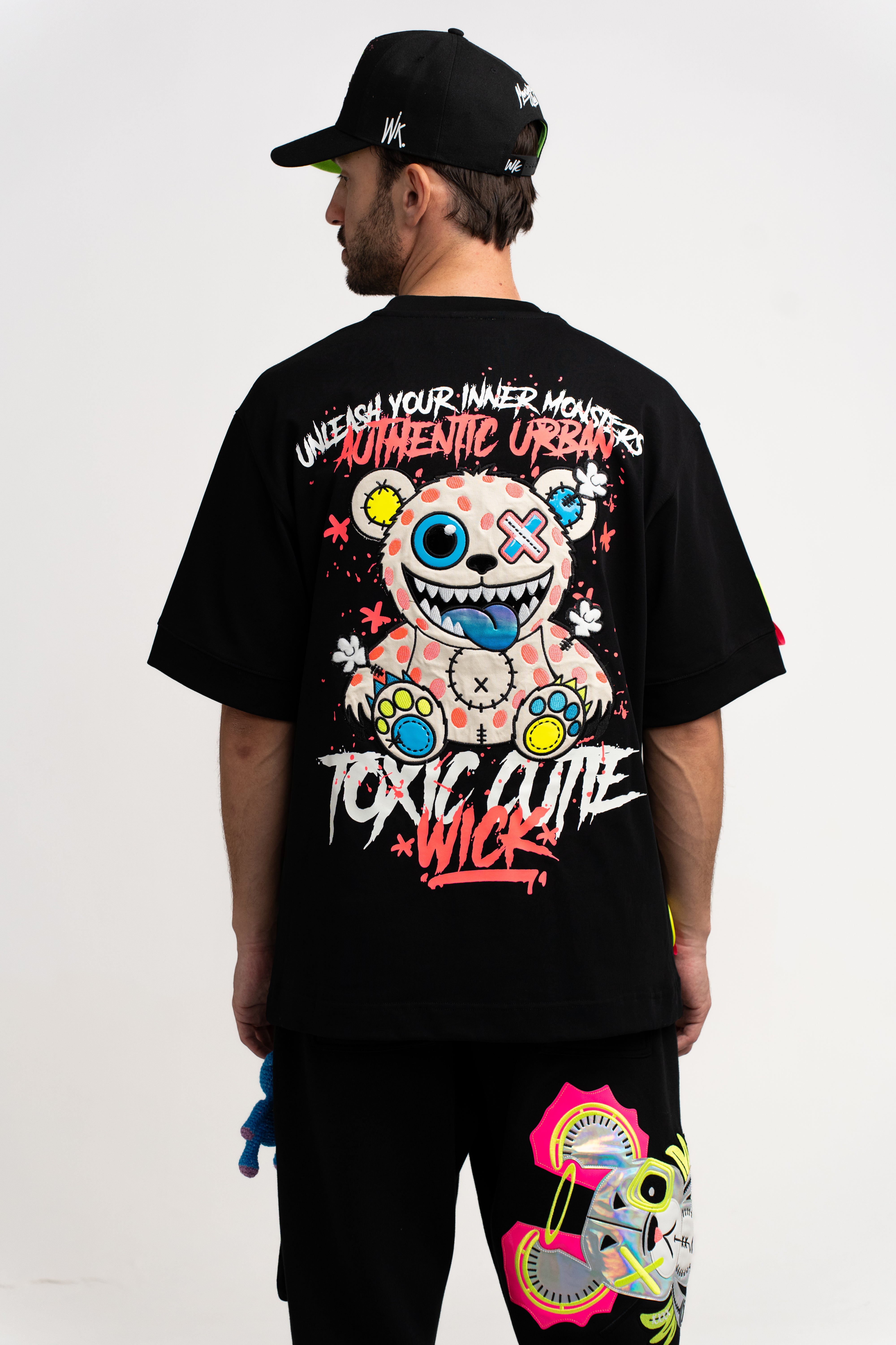 T-SHIRT OVERSIZED TOXIC BLACK – Wick Monsters