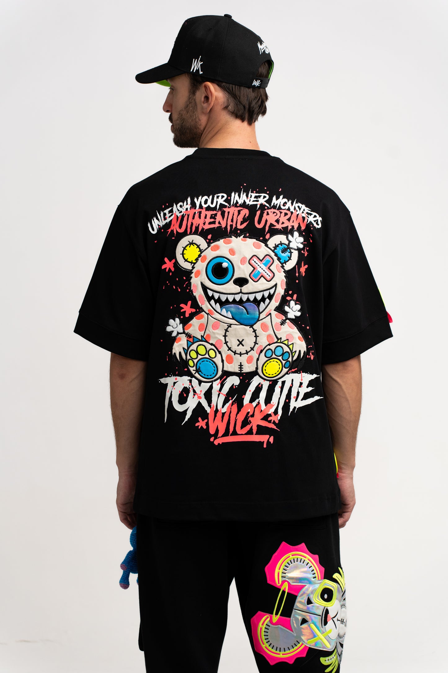 T-SHIRT OVERSIZED TOXIC BLACK