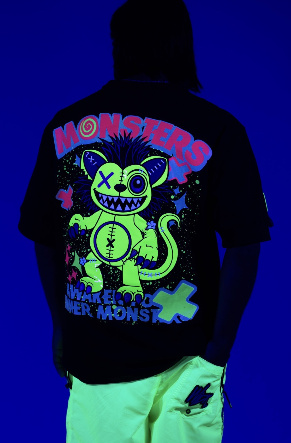 LION BLACK T-SHIRT