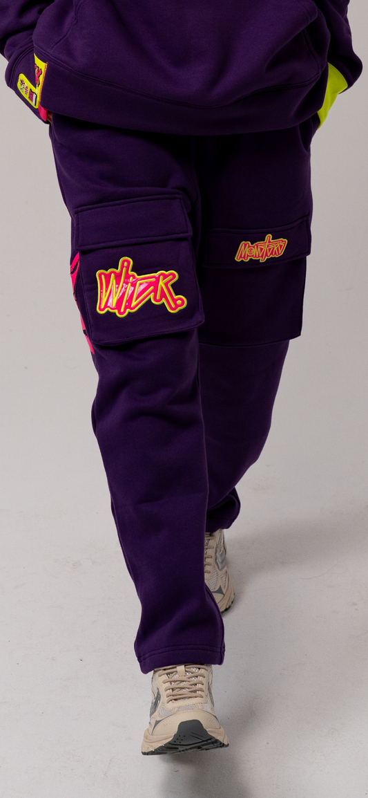 LOVE SWEATPANTS