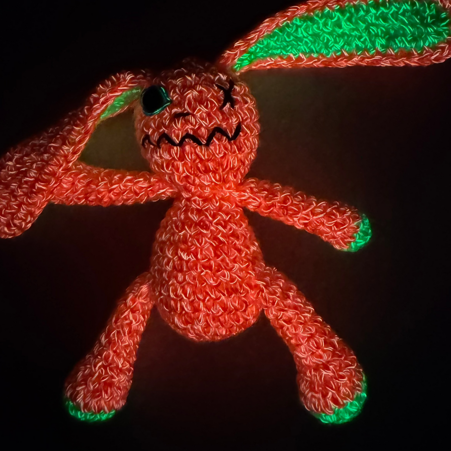 MONSTERS AMIGURUMI CROCHET ORANGE