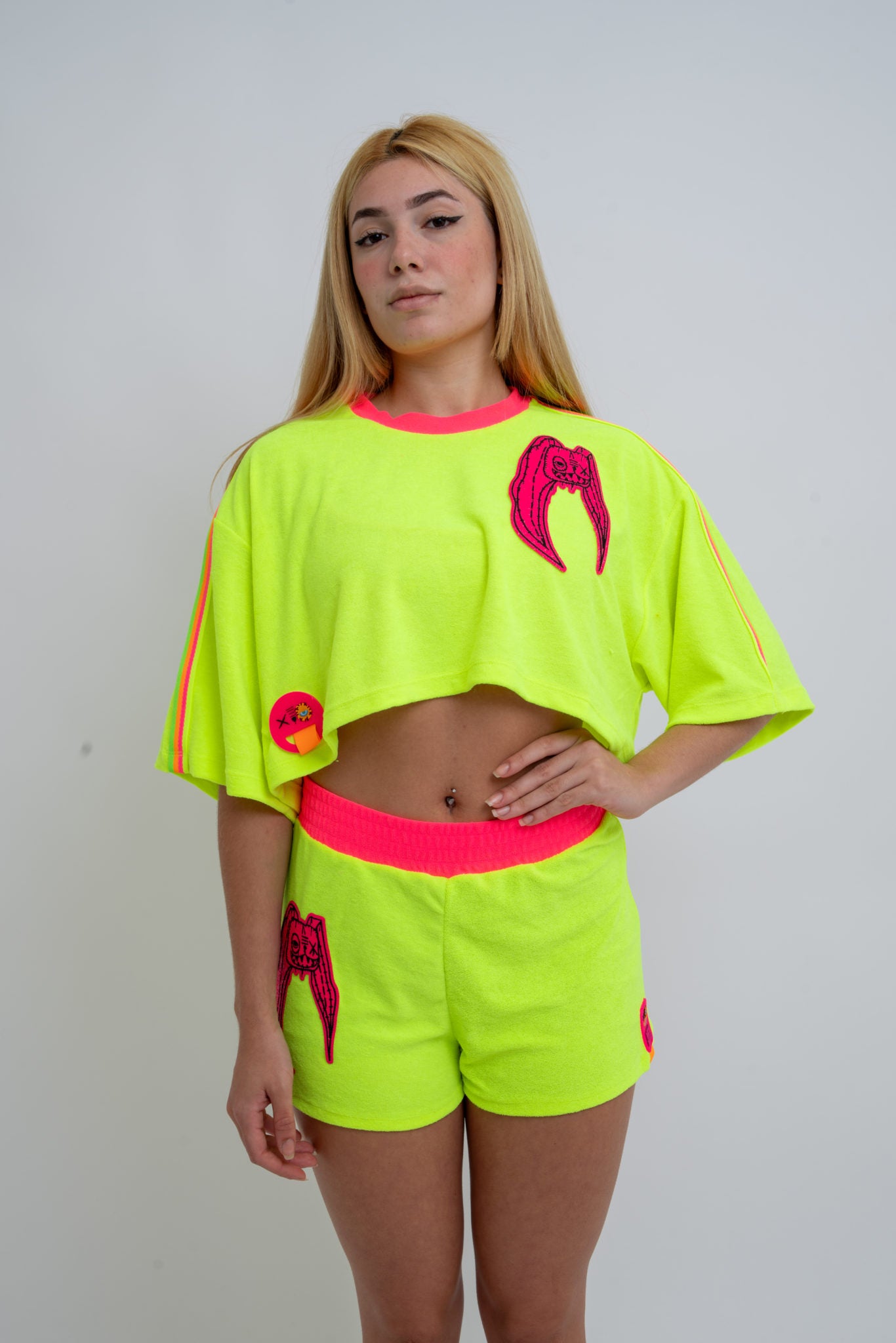 NEON YELLOW CROPPED TOWEL