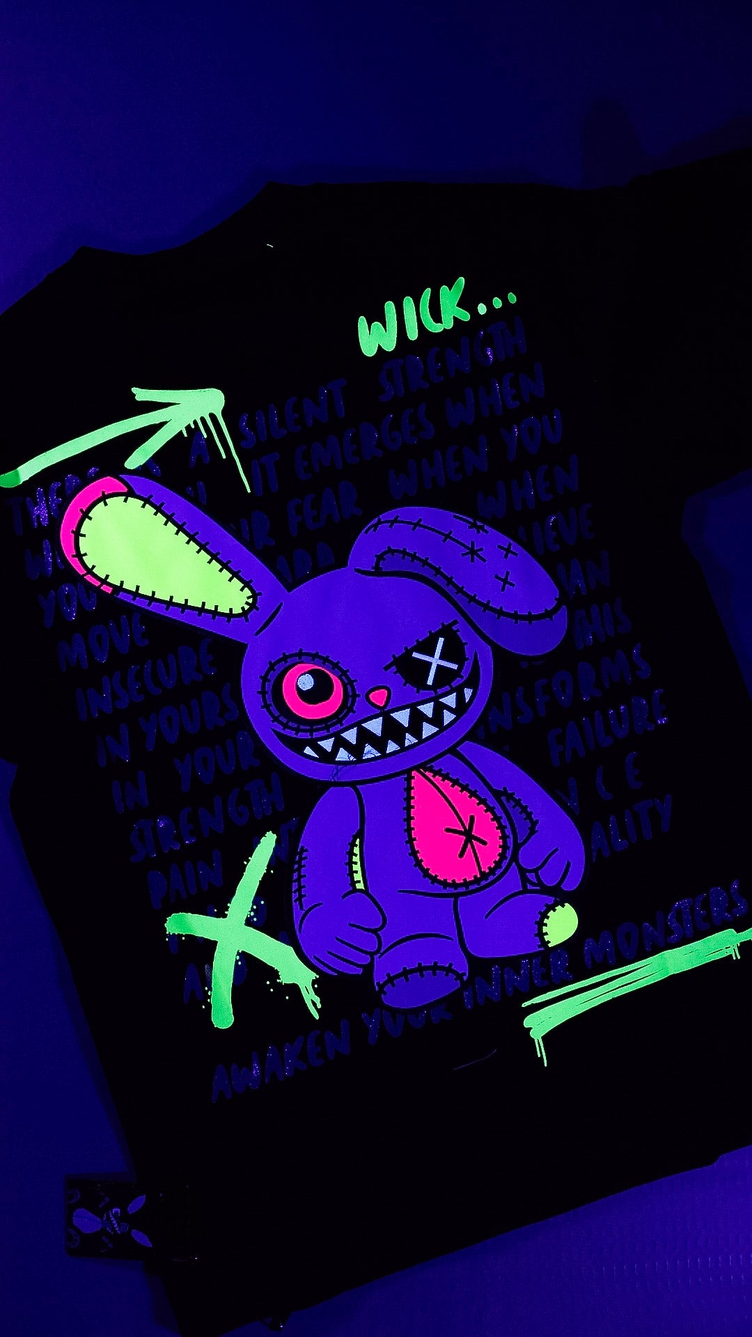 CRAZY BUNNY BLACK T-SHIRT