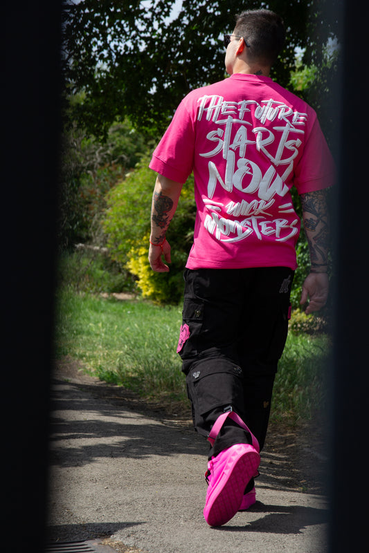 NIGHT RIDERS STARTS NOW OVERSIZED T-SHIRT PINK
