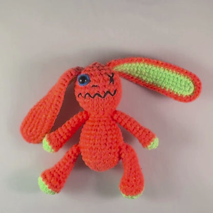 MONSTERS AMIGURUMI CROCHET ORANGE