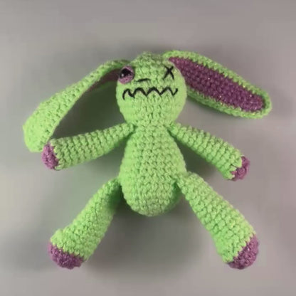 MONSTERS AMIGURUMI CROCHET GREEN